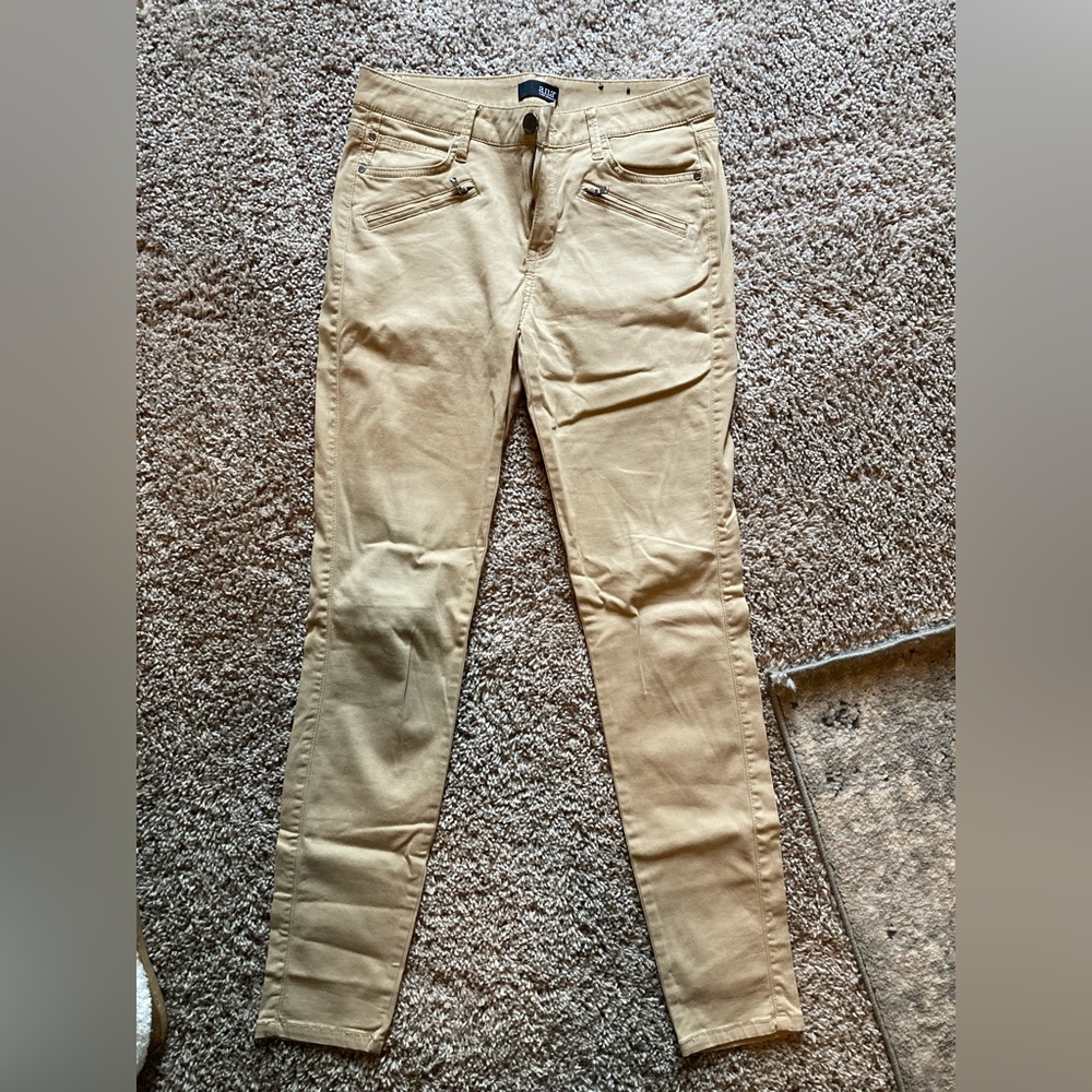 Khaki dress jeggings